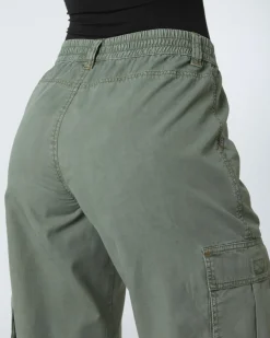 farbene Cargohose Janina, teilelastischer Bund-KiK Onlineshop Hot