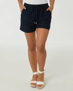 Shorts mit Lochspitze Janina, Seitentaschen-KiK Onlineshop Best